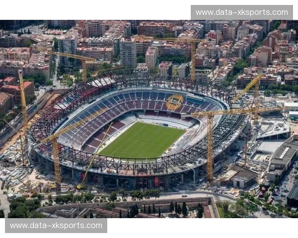 巅峰对决：当诺坎普的艺术遇见都灵的铁血——巴萨与尤文图斯跨越时空的星光交响